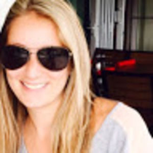 Meet your Posher, Arielle